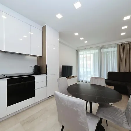 Luxe Verto Apartment
