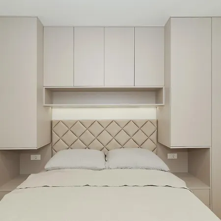Luxe Verto Apartment *