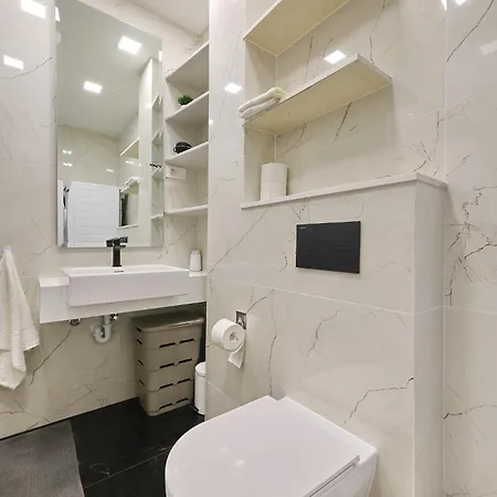 Luxe Verto Apartment *